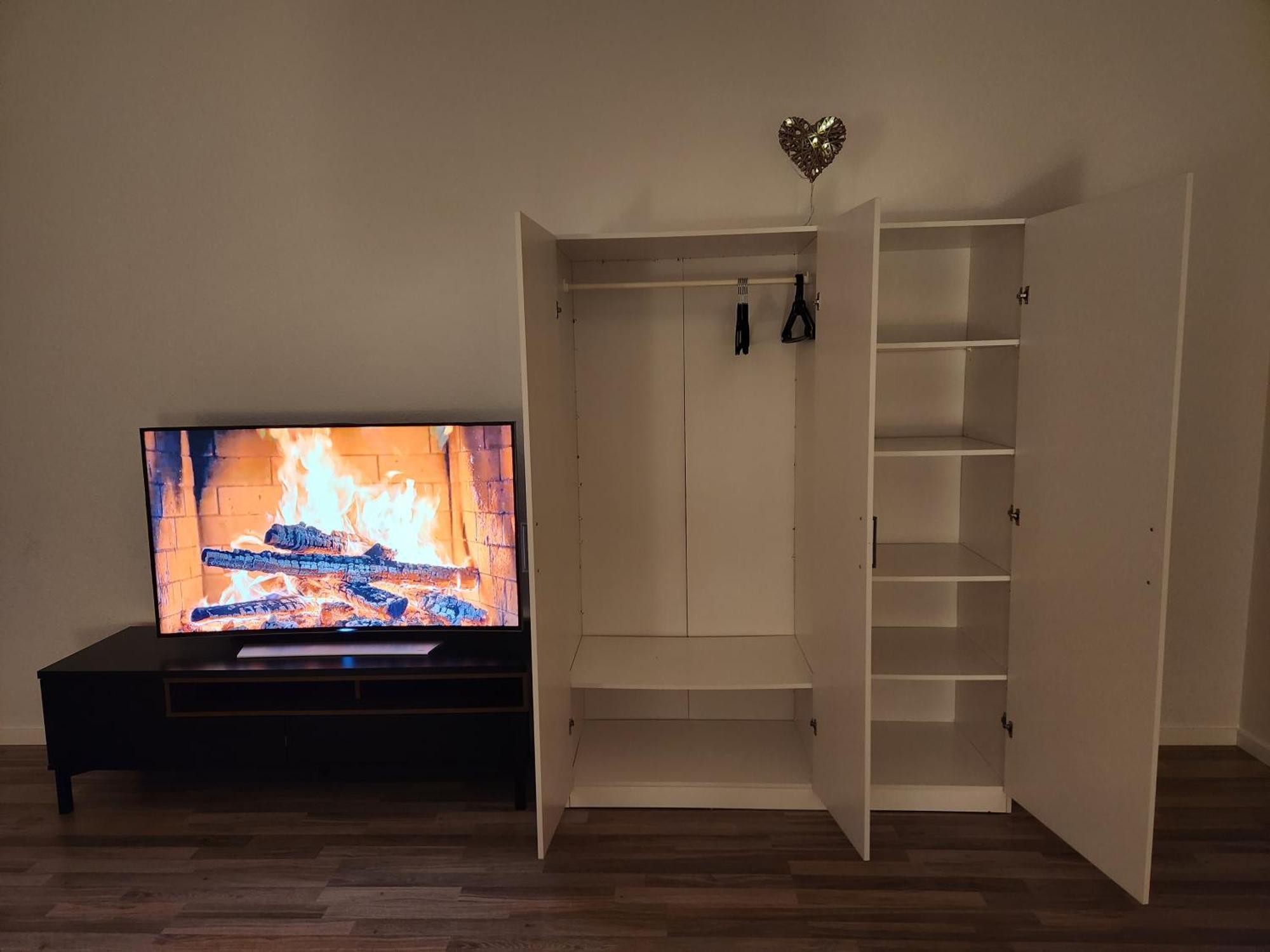 Cozy And Comfortable Private *